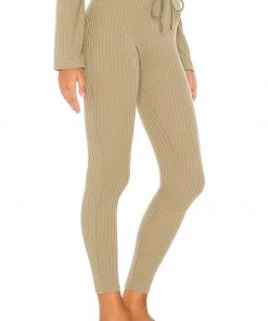 Best reviews of ⭐ Camila Coelho Evita Legging In Sage Green 😍 -Camila Coelho Store COEL WP30 V2