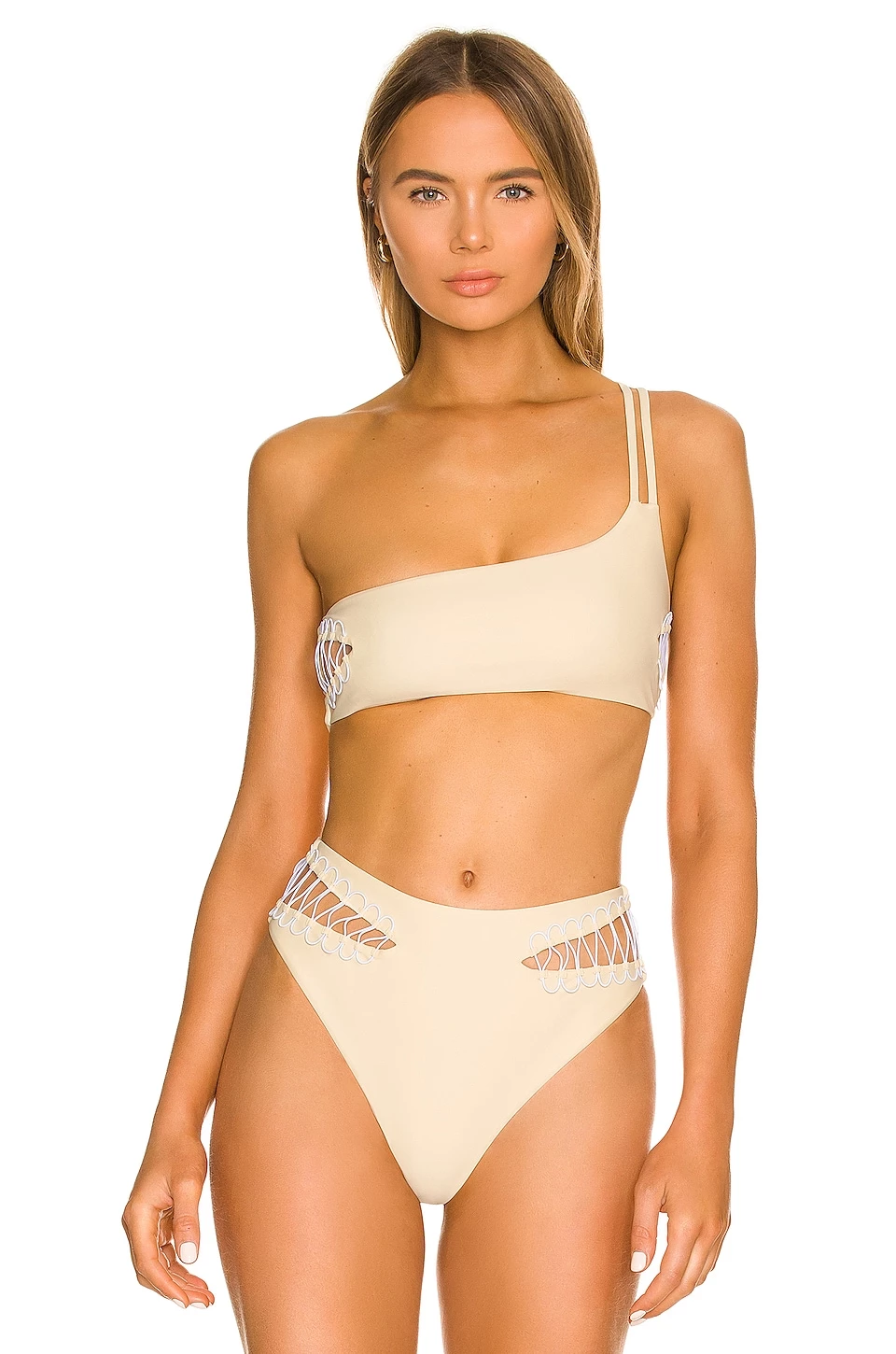 Outlet π Camila Coelho Caprice Top In Light Beige π 3 Outlet π Camila Coelho Caprice Top In Light Beige π